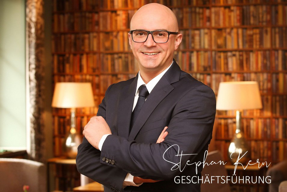 Kern_Stephan_Geschäftsführung Kopie-min Kern_Stephan_Geschäftsführung Kopie-min